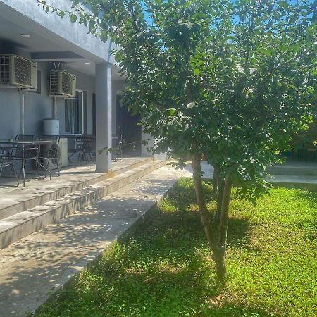 Raven Comstar Apartment Corbu  Luaran gambar