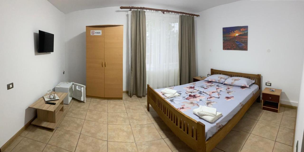 Raven Comstar Apartment Corbu  Luaran gambar